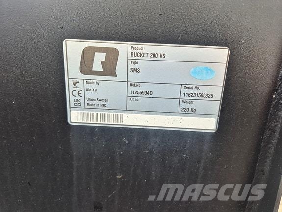 Massey Ferguson 4708 M Dyna 2 Трактори