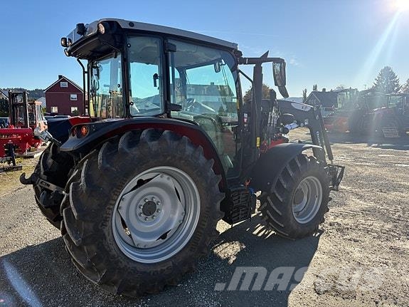 Massey Ferguson 4710 Traktorer