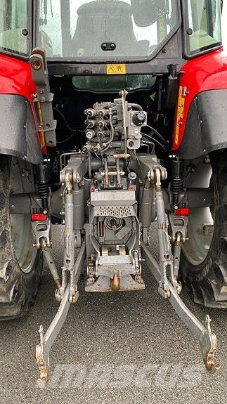 Massey Ferguson 5610 Traktorer
