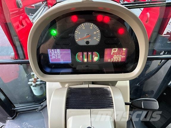 Massey Ferguson 5610 الجرارات