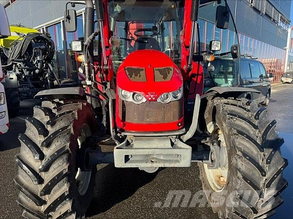 Massey Ferguson 5612 Traktoren