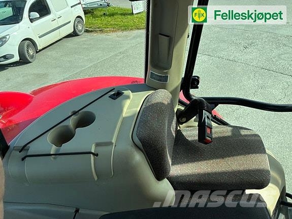 Massey Ferguson 5613 Dyna-4 med Ålø laster トラクター