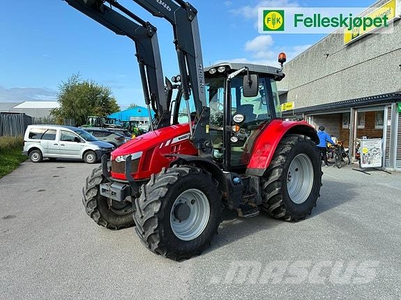 Massey Ferguson 5613 Dyna-4 med Ålø laster Traktoren