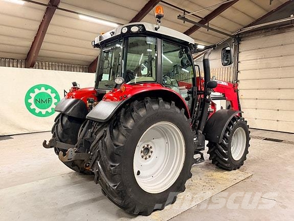 Massey Ferguson 5613 Dyna 6 الجرارات