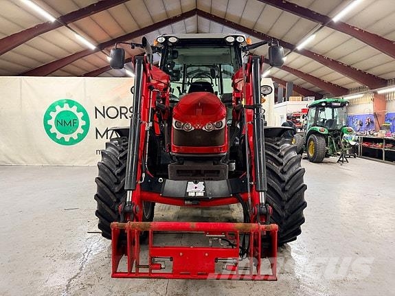 Massey Ferguson 5613 Dyna 6 الجرارات