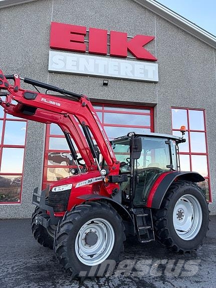 Massey Ferguson 5711M الجرارات
