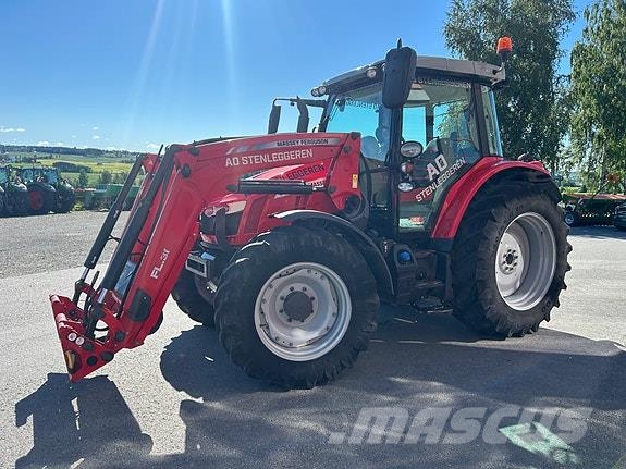 Massey Ferguson 5712S Traktorer