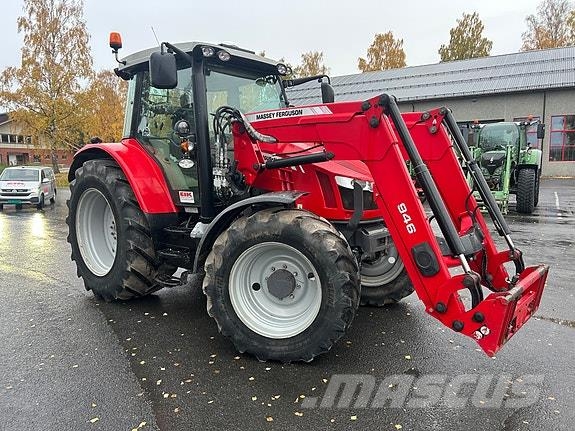 Massey Ferguson 5713 SL Traktori