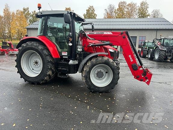 Massey Ferguson 5713 SL Traktori