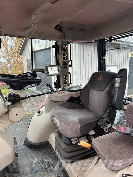 Massey Ferguson 5713 SL Traktori