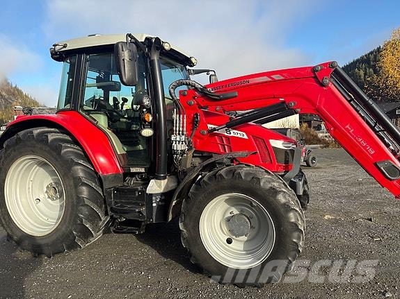 Massey Ferguson 5713S Dyna6 GPS Traktorer