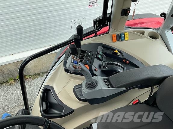 Massey Ferguson 5M115 Dyna 4 الجرارات
