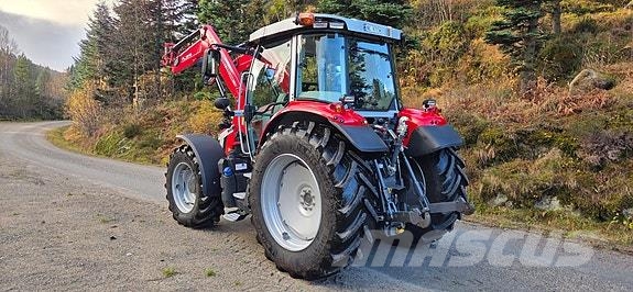 Massey Ferguson 5S.125 DYNA 4 الجرارات