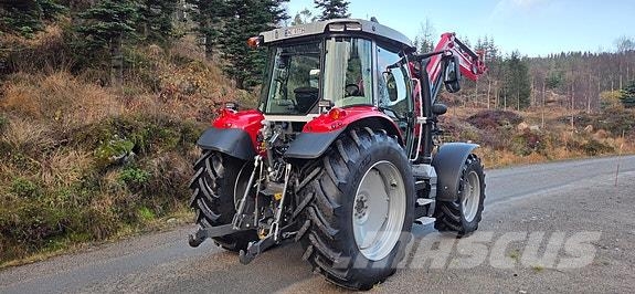 Massey Ferguson 5S.125 DYNA 4 الجرارات