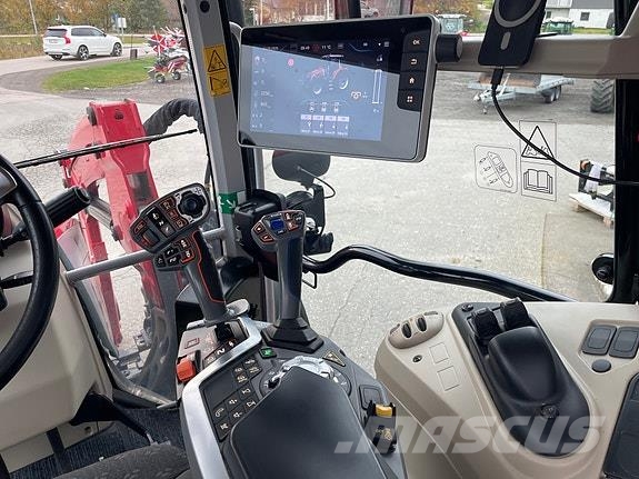 Massey Ferguson 5S.135 Dyna 4 Exclusive Tratores Agrícolas usados