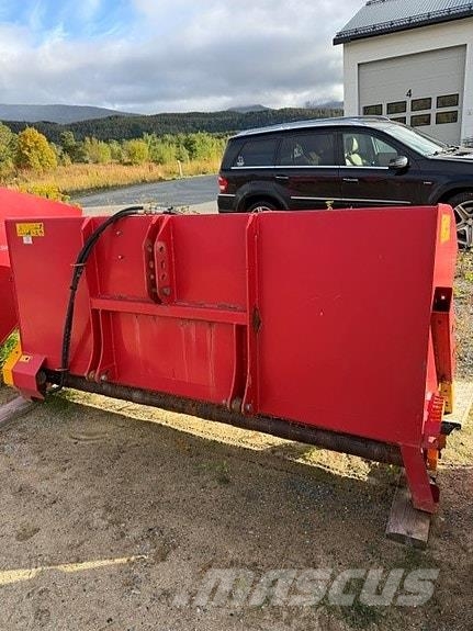 Massey Ferguson 5S 145 D4 - Efficient Τρακτέρ