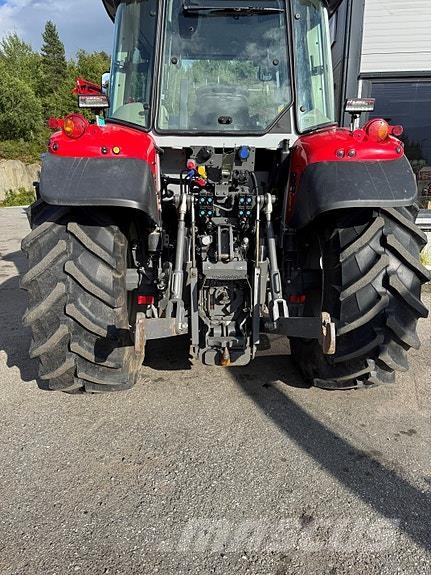 Massey Ferguson 5S 145 D4 EXCLUSIVE Traktorid
