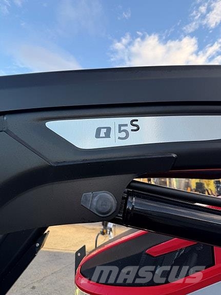 Massey Ferguson 5S 145 D4 - Efficient Τρακτέρ