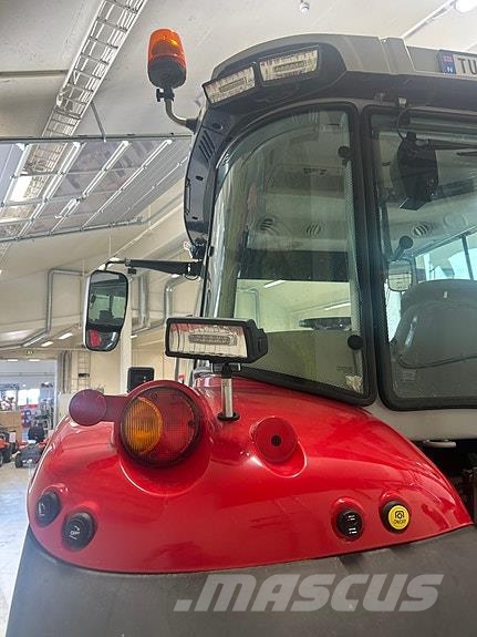 Massey Ferguson 5S 145 DYNA 4 Traktorer
