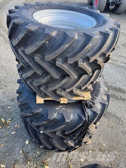 Massey Ferguson 5s.145 Dyna-VT Traktorer