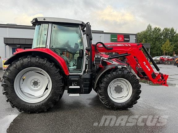 Massey Ferguson 5S.145D4 Tractoren