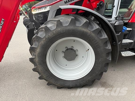 Massey Ferguson 5S Dyna 6 Tratores