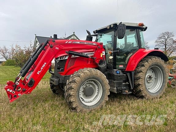 Massey Ferguson 6718 S Traktorer