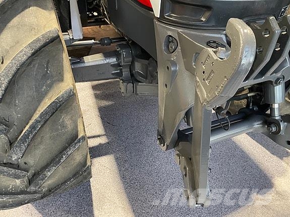 Massey Ferguson 6S.165 Dyna VT Exclusive الجرارات