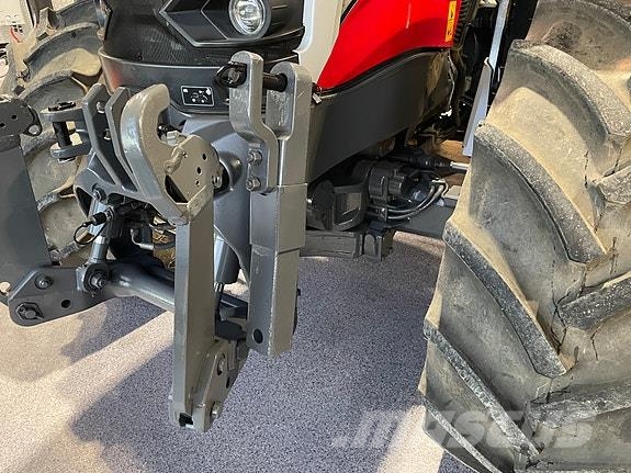 Massey Ferguson 6S.165 Dyna VT Exclusive الجرارات