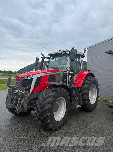 Massey Ferguson 6S.180 DVT トラクター