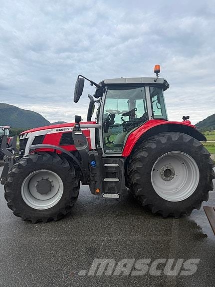Massey Ferguson 6S.180 DVT トラクター