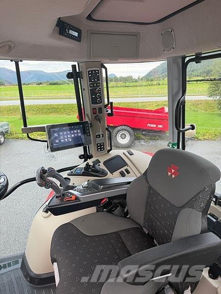 Massey Ferguson 6S.180 DVT トラクター
