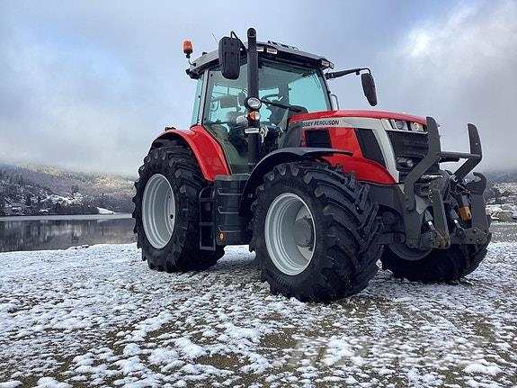 Massey Ferguson 6S.180 Dyna-VT Exclusive Tractoare