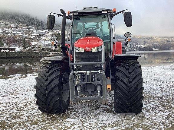 Massey Ferguson 6S.180 Dyna-VT Exclusive Tractoare