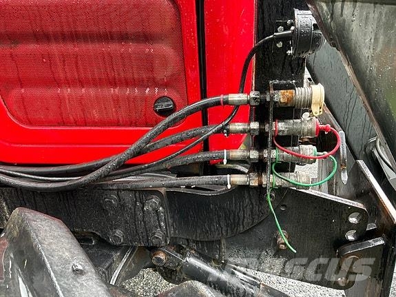 Massey Ferguson 7480 Трактори