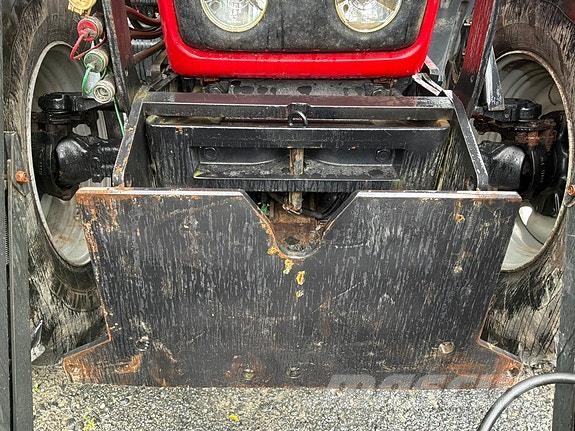 Massey Ferguson 7480 Трактори