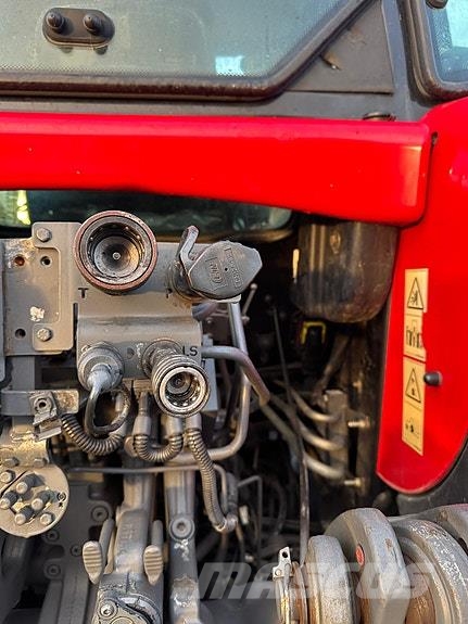 Massey Ferguson 7718 Dyna VT Fronthydraulikk/Laster Traktorer