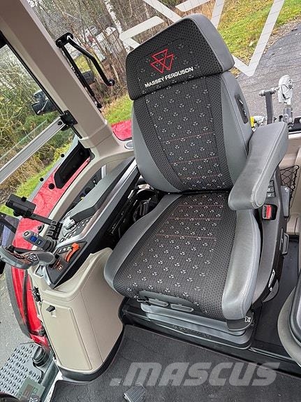 Massey Ferguson 9S.425 DynaVT Exlusive Traktorer