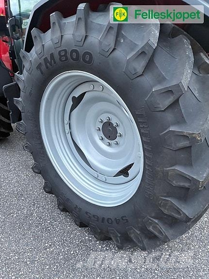 Massey Ferguson MF 4710M Traktorer