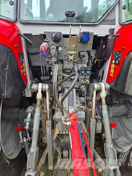 Massey Ferguson MF 5 S 125 مقطورات للأغراض العامة