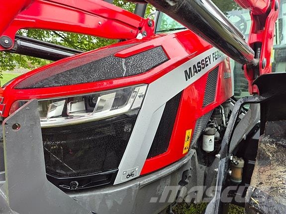 Massey Ferguson MF 5 S 125 トラクター