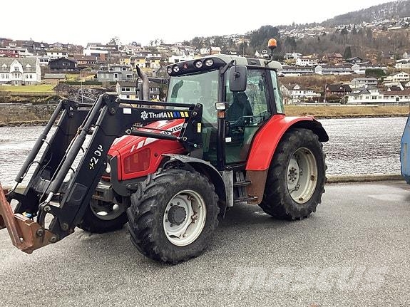 Massey Ferguson MF 5445 Tractoare
