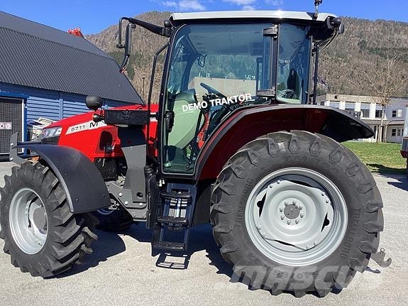 Massey Ferguson MF 5711M Traktoren