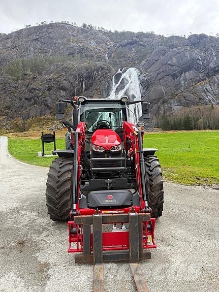 Massey Ferguson MF 5M.145 Traktorer