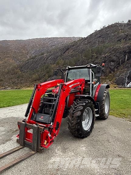 Massey Ferguson MF 5M.145 Traktorer