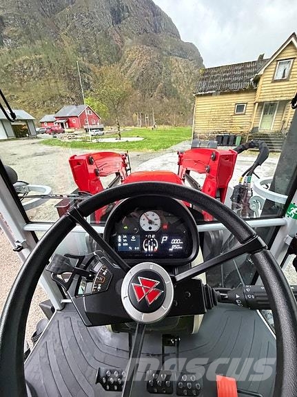 Massey Ferguson MF 5M.145 Tractores