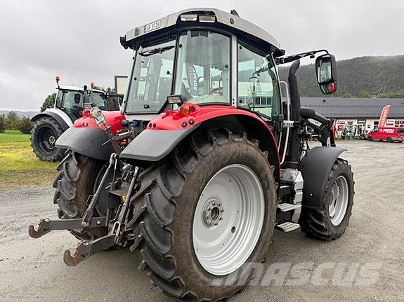 Massey Ferguson MF 5S.125 Traktorer