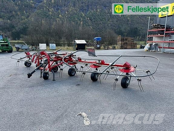 Massey Ferguson TD 776 DN Sprederive Altri macchinari per bestiame