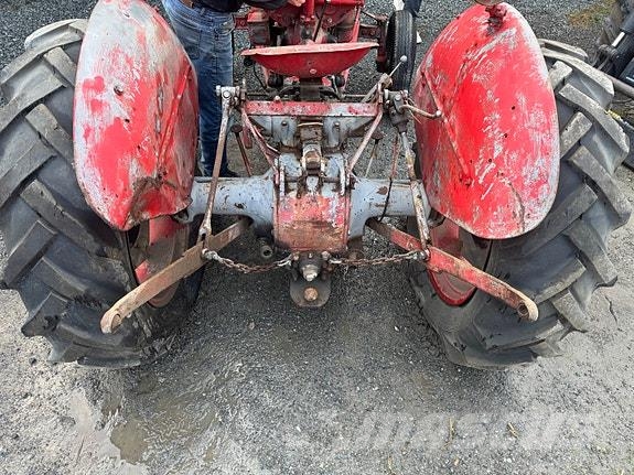 Massey Ferguson Tea-20 Gråtass Traktorer