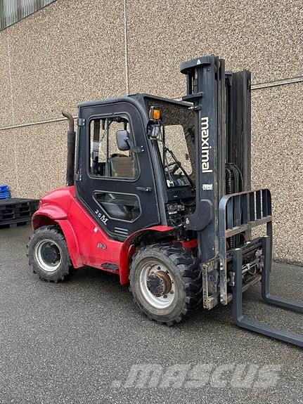 Maximal 2.5 t 4WD terrengtruck Otros
